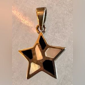 Sterling silver and Onyx inlay star pendant ￼
